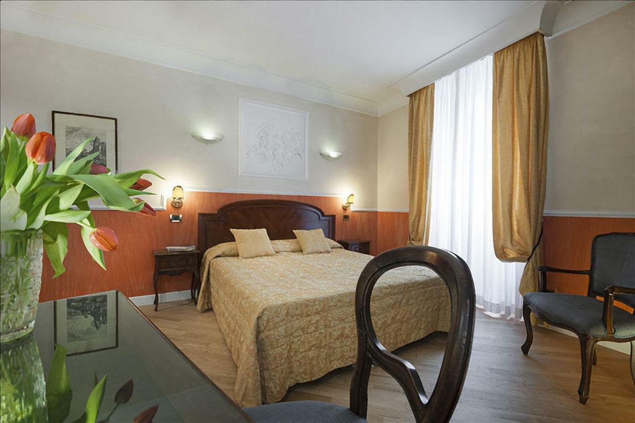 Hotel Portoghesi Рим Экстерьер фото