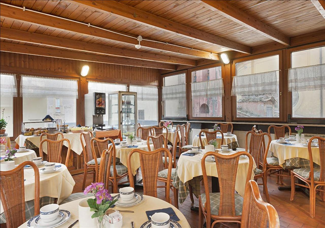 Hotel Portoghesi Рим Экстерьер фото